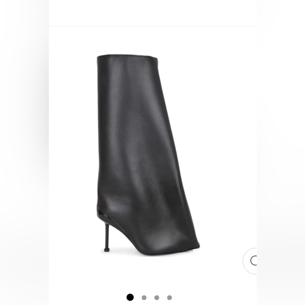 Black boots